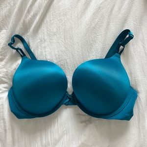 Bombshell Add-2-Cups Chain Shine Strap Lace Push-Up Bra